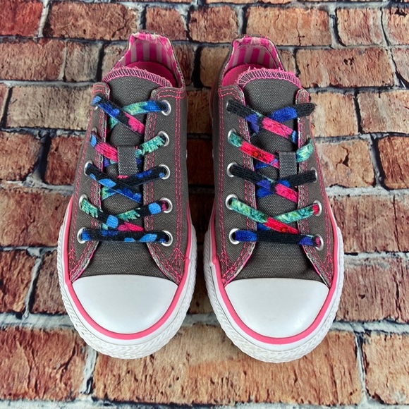 CONVERSE ALL-STAR LOWTOPS, JUNIORS/KIDS SIZE 13 - Picture 2 of 12